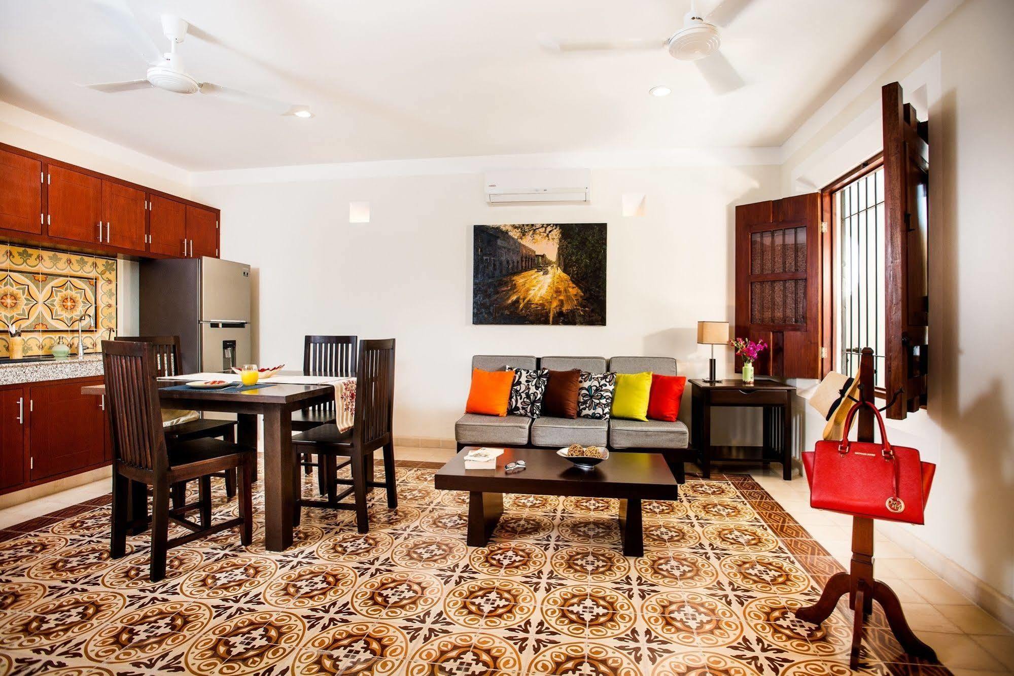 Boutique By The Museo Hotel Merida Exterior photo
