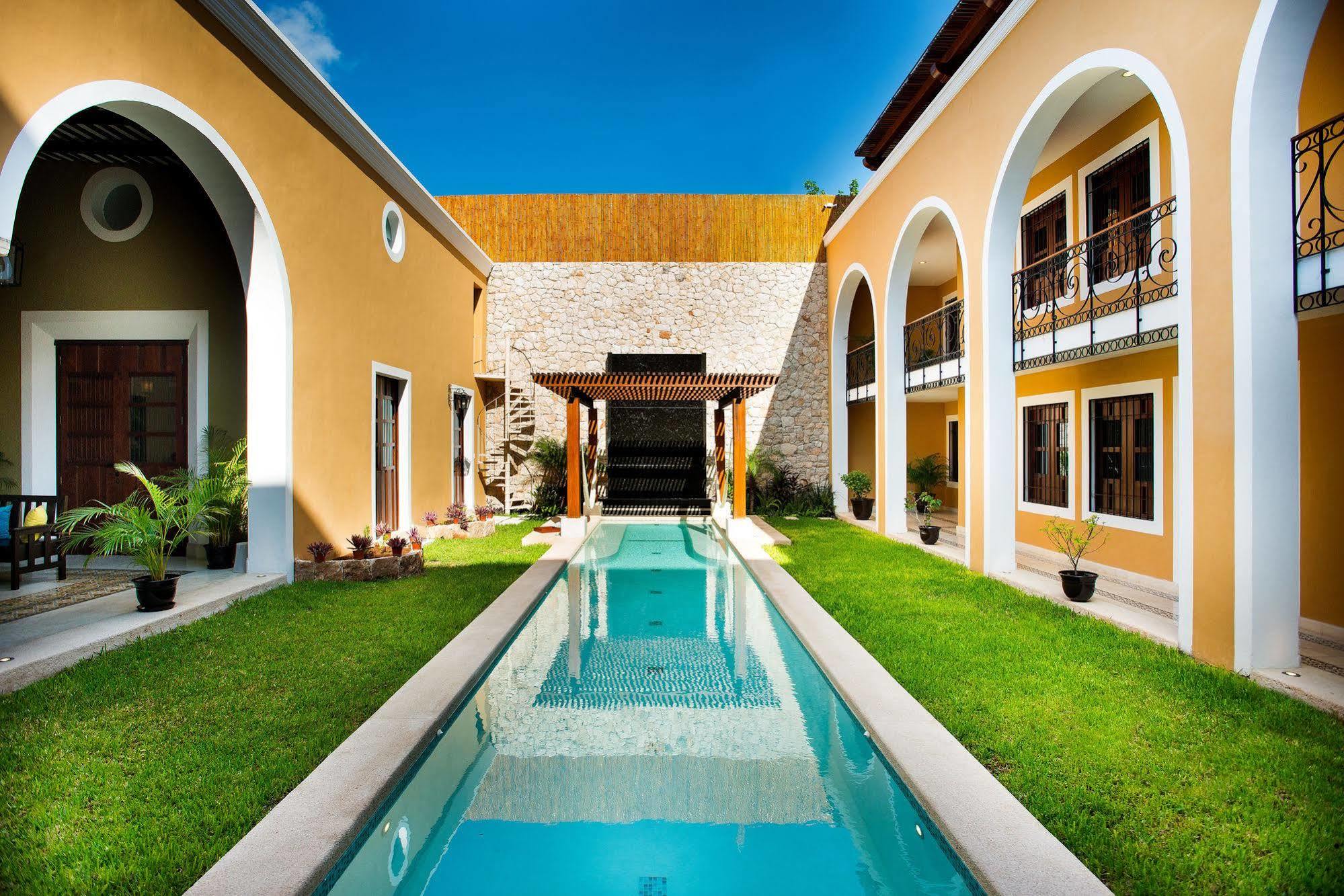 Boutique By The Museo Hotel Merida Exterior photo